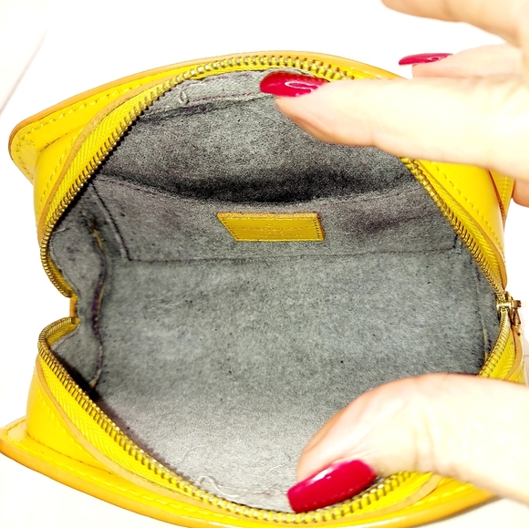 Louis Vuitton Dauphine Pouch In Yellow Epi Leather VGVC COA - Picture 8 of 13